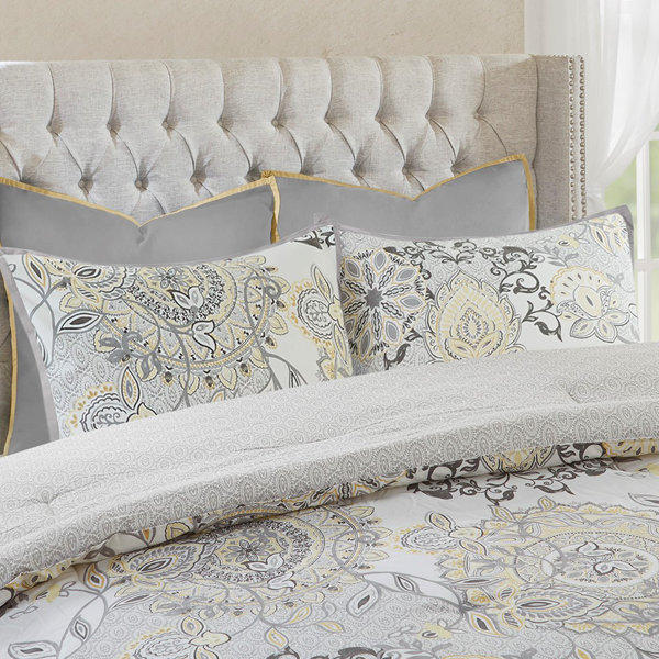 SWEET DREAMS Leo Print Bedding Set